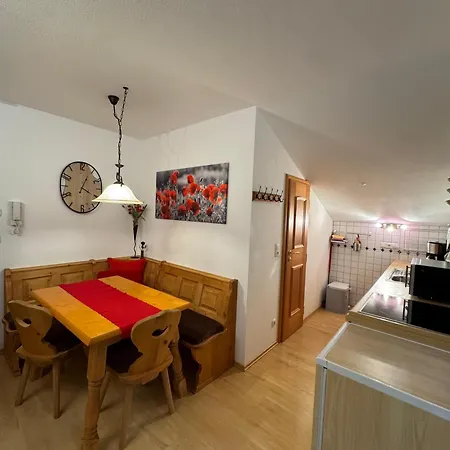 בית הארחה Gaestehaus Arnspitzblick שארניץ