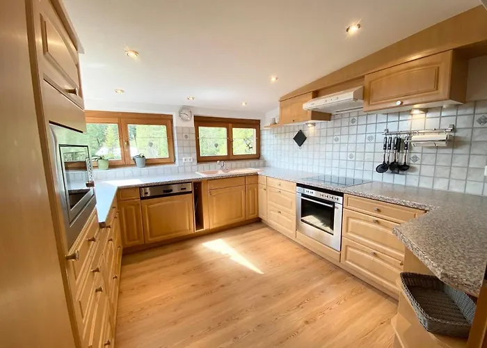 Pensjonat Gaestehaus Arnspitzblick 3*