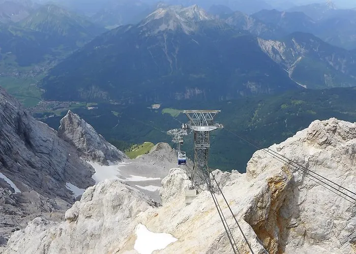 Pensjonat Gaestehaus Arnspitzblick 3*