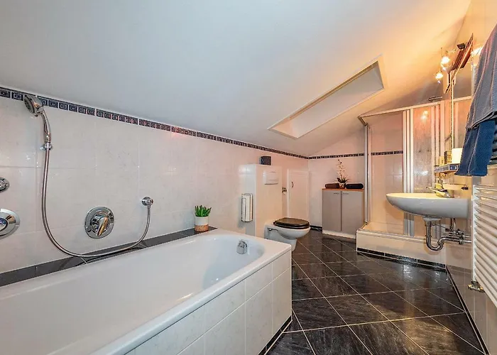 Gaestehaus Arnspitzblick بيت ضيافة