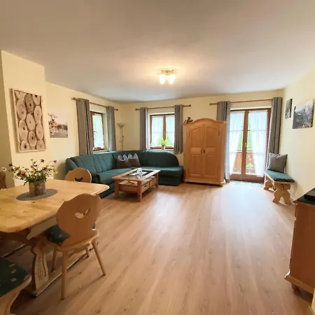 Gastehaus Arnspitzblick Guest house Scharnitz