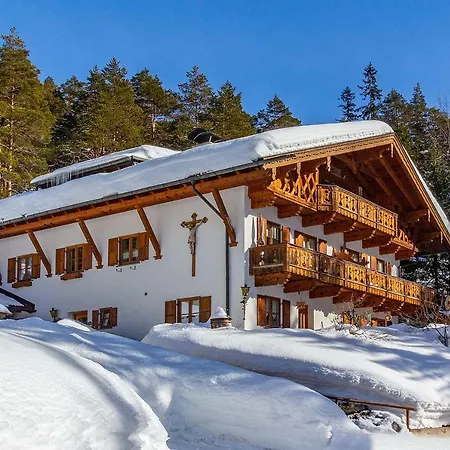 Gaestehaus Arnspitzblick Pensjonat 3*