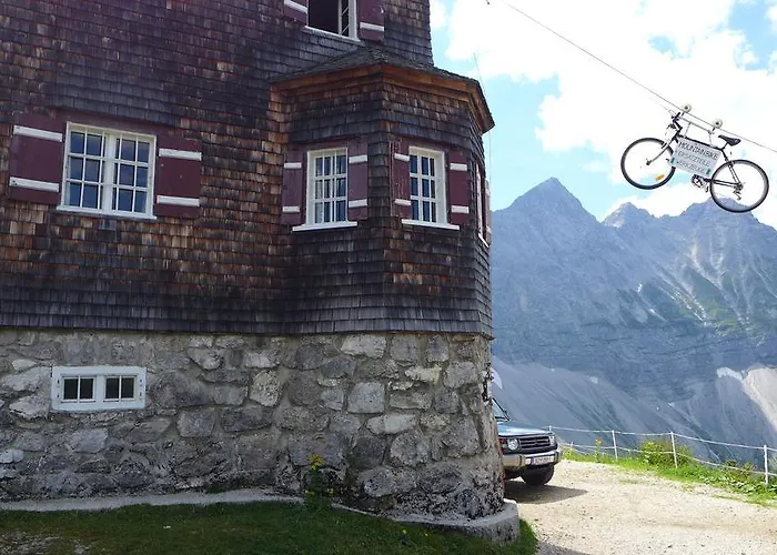 Pensión Gaestehaus Arnspitzblick Scharnitz