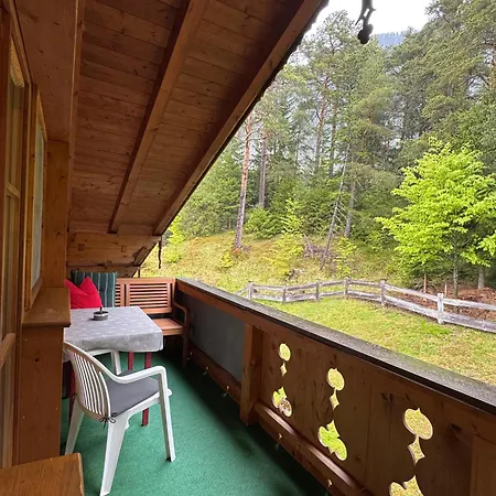 Gasthuis Gaestehaus Arnspitzblick